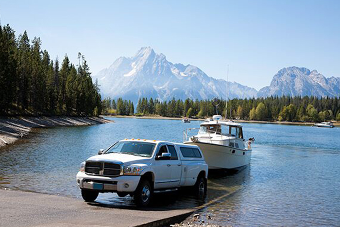 How to Navigate Your First Boat Launch