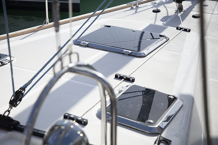 Standard vs Low Profile Deck Hatch